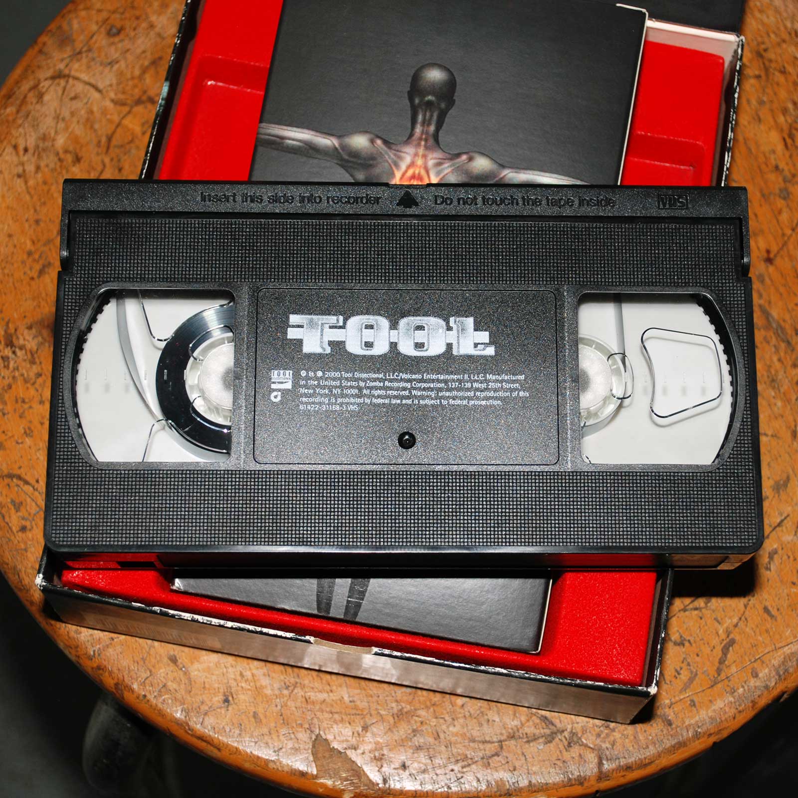 Tool Salival 2000 CD / VHS Boxset US Volcano 61422-31158-2 NTSC 16